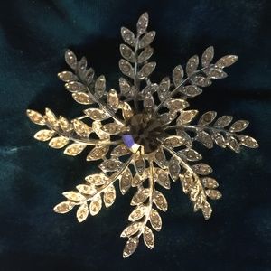 SARAH COVENTRY "EVENING SNOW FLAKE"